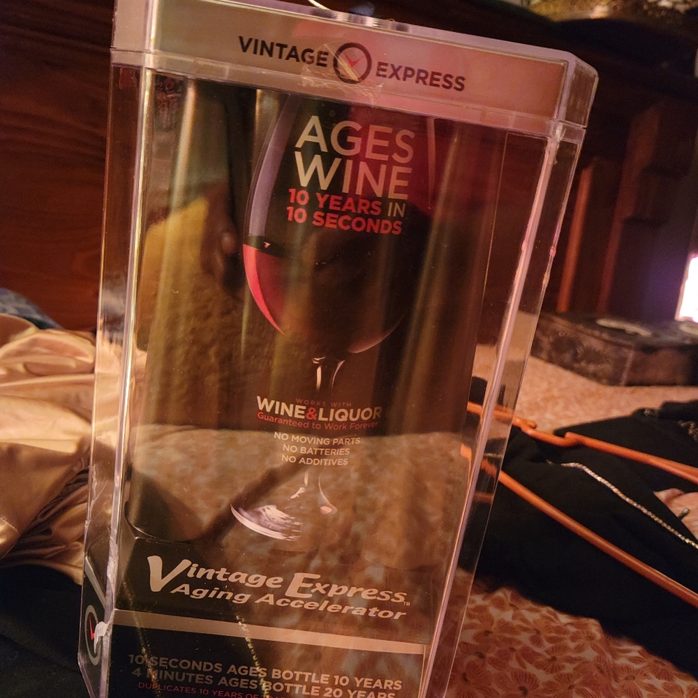 AGING ACCELERATOR